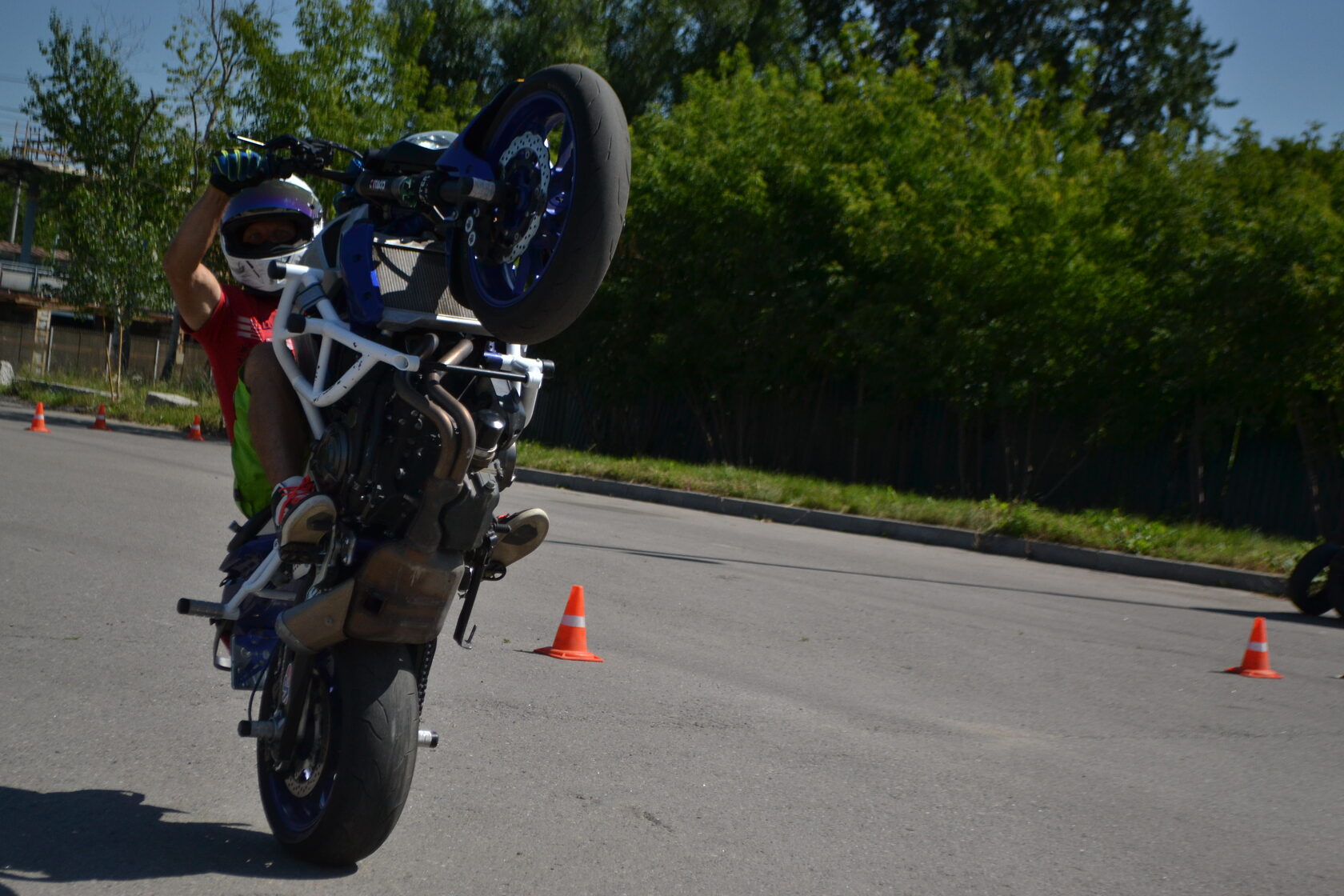 Мотошкола в Москве. Обучение вождению мотоцикла. С 0 до категории А.