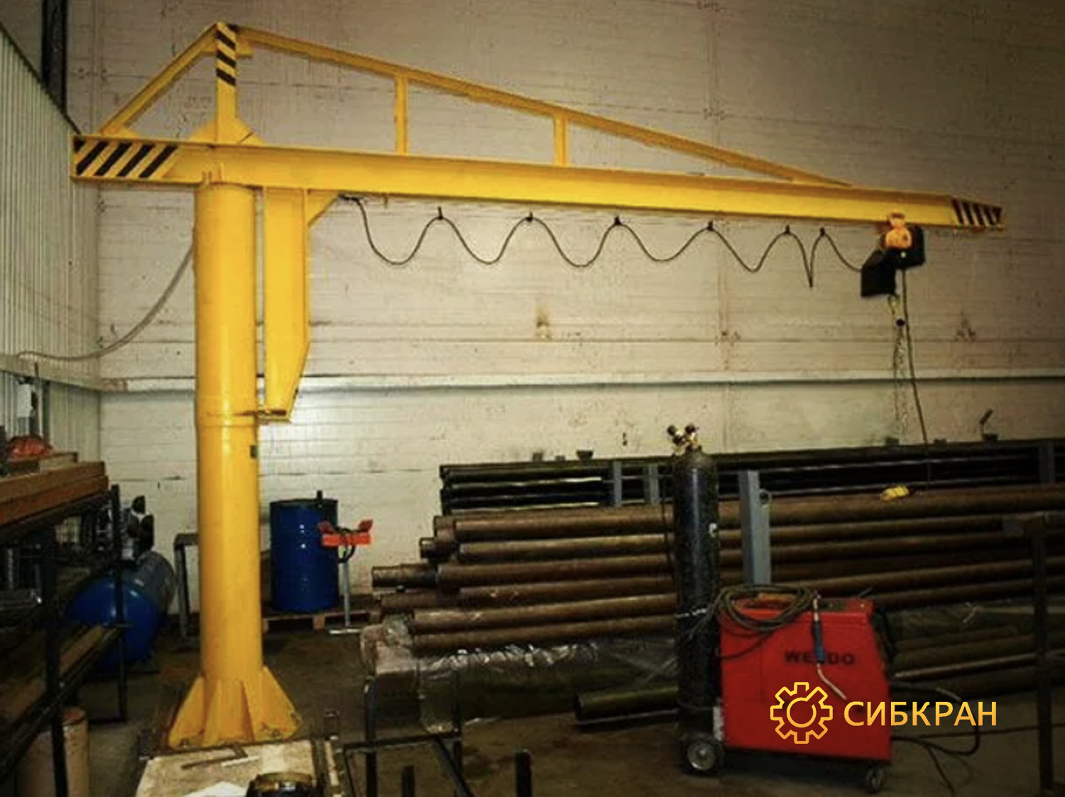 Установка консольного крана 250 кг для автомастерской в Томске