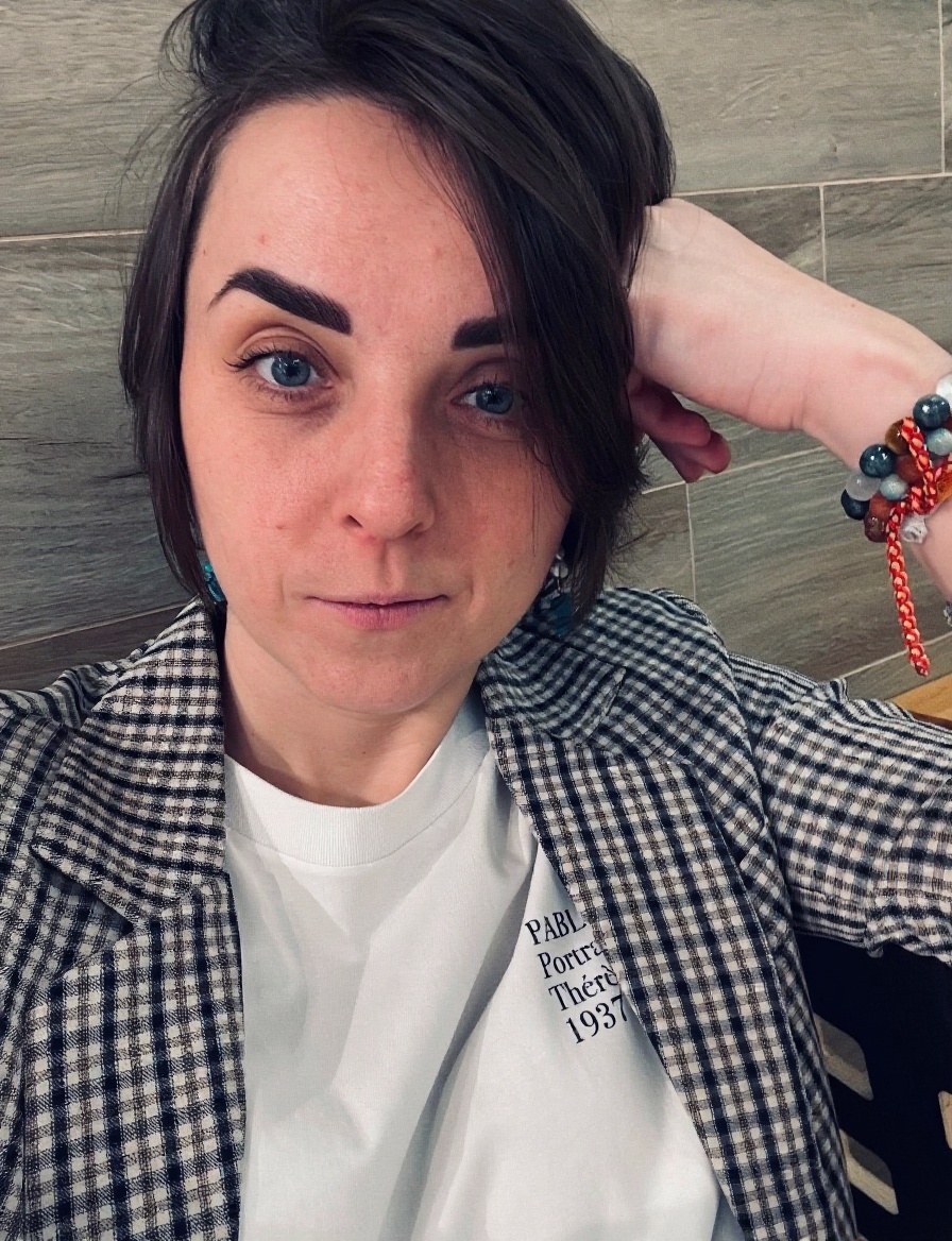 Лена Мыльникова
