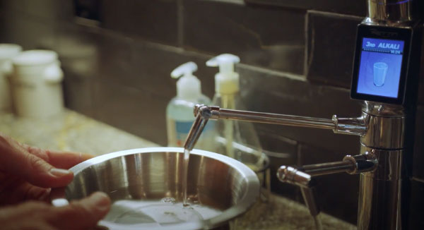 Как пить ионизированную воду спортсмену