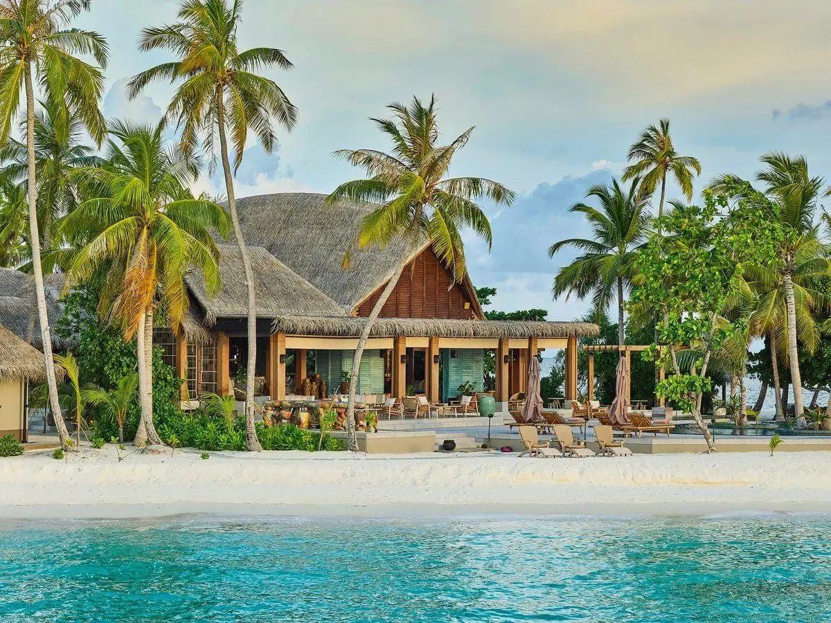 JOALI Maldives — дизайнерский арт-курорт
