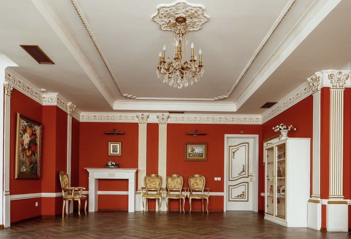 Интерьер банкетного зала Chateau — ракурс 1
