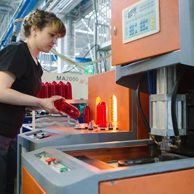 Мебельный завод. Ооо литвуд ковров. Кровать 1. Ооо литвуд аскона. Фирма цикл ковров.