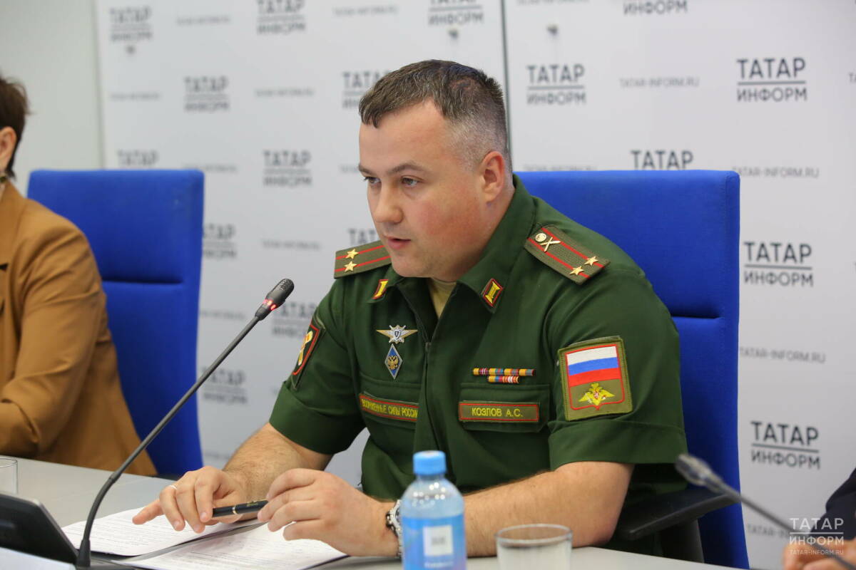 Начальник пункта отбора в Казани: «Заключать контракт с МО к нам едут из других регионов»