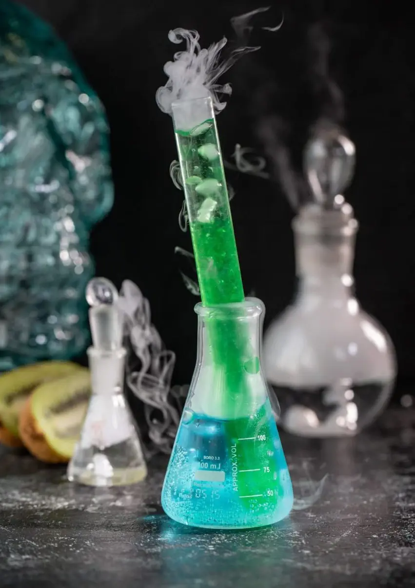MOLECULAR BLUE LAGOON — молекулярный бар Drink Boutique