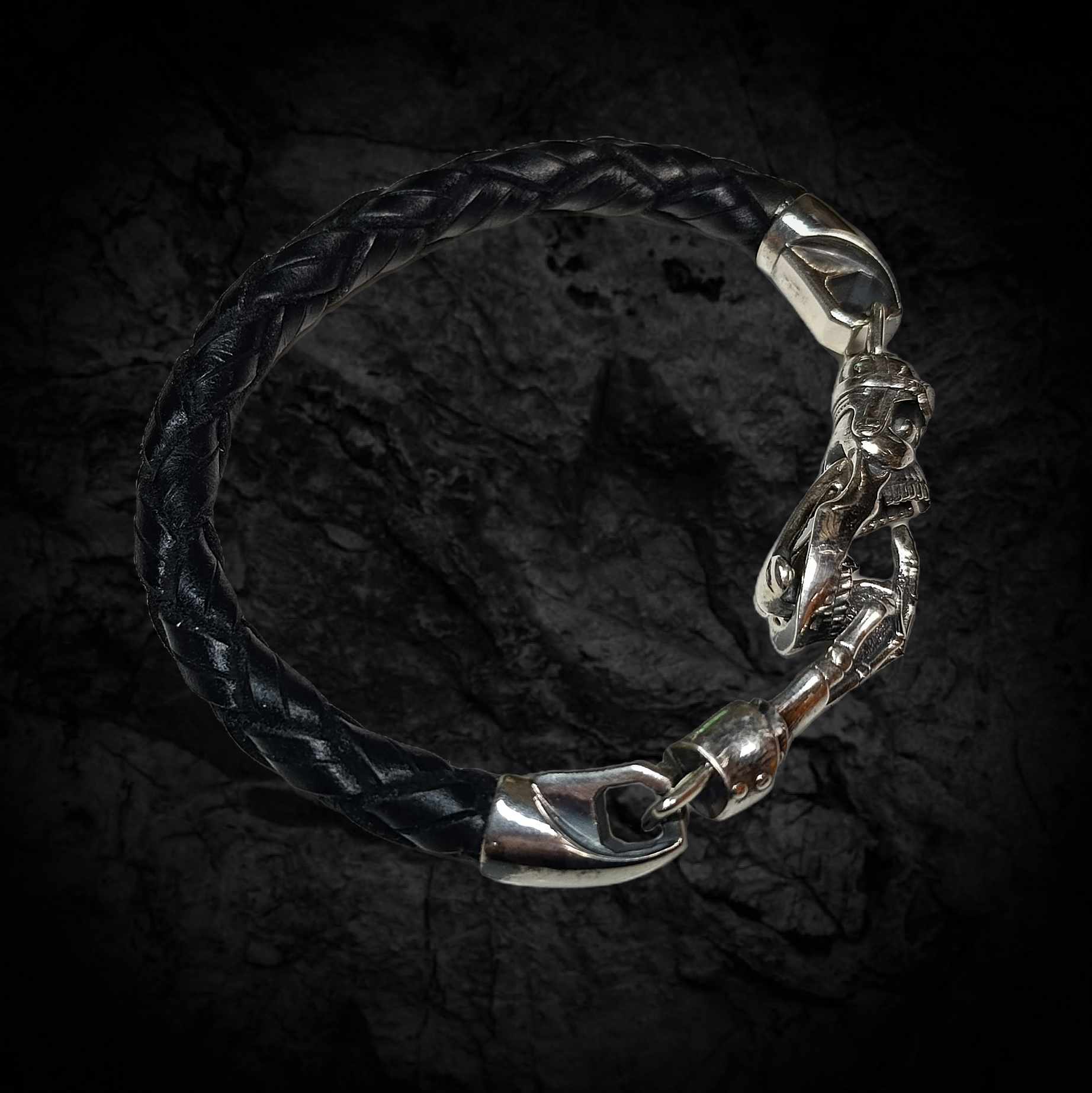 байкерский браслет, рокерский браслет, мото браслет