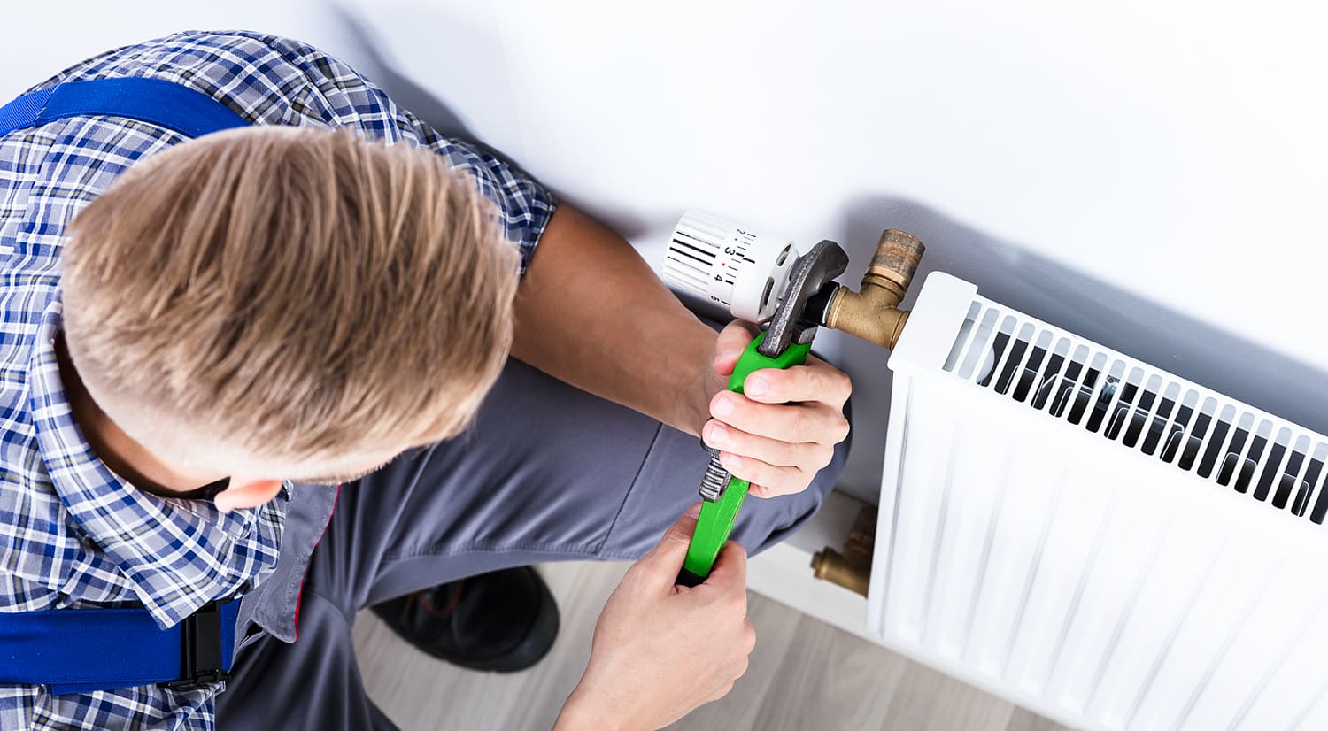 заменить батареи