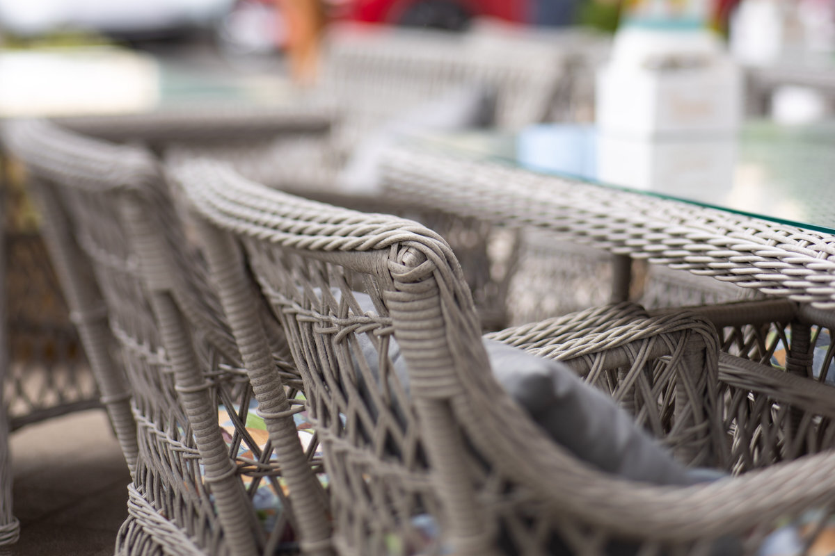 Мебель из полиротанга для кафе и ресторанов