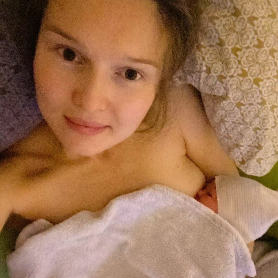 Благополучные полностью естественные роды в роддоме