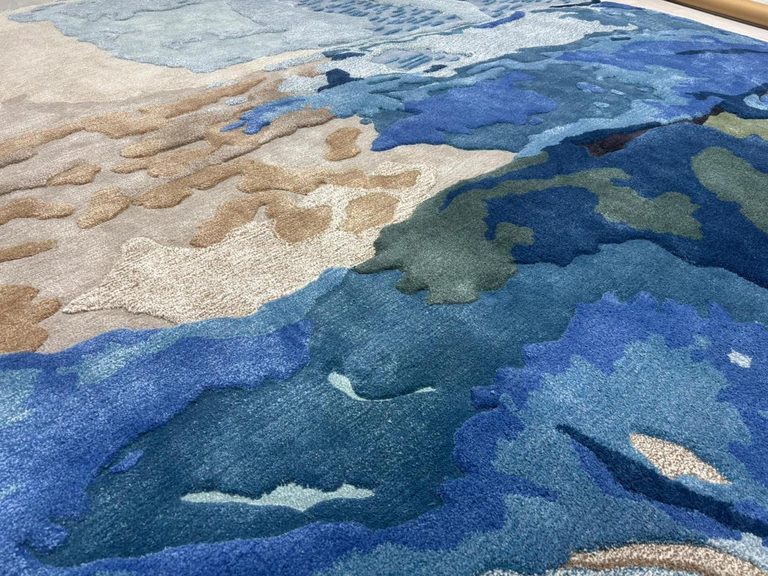 Different pile heights creating spatial depth