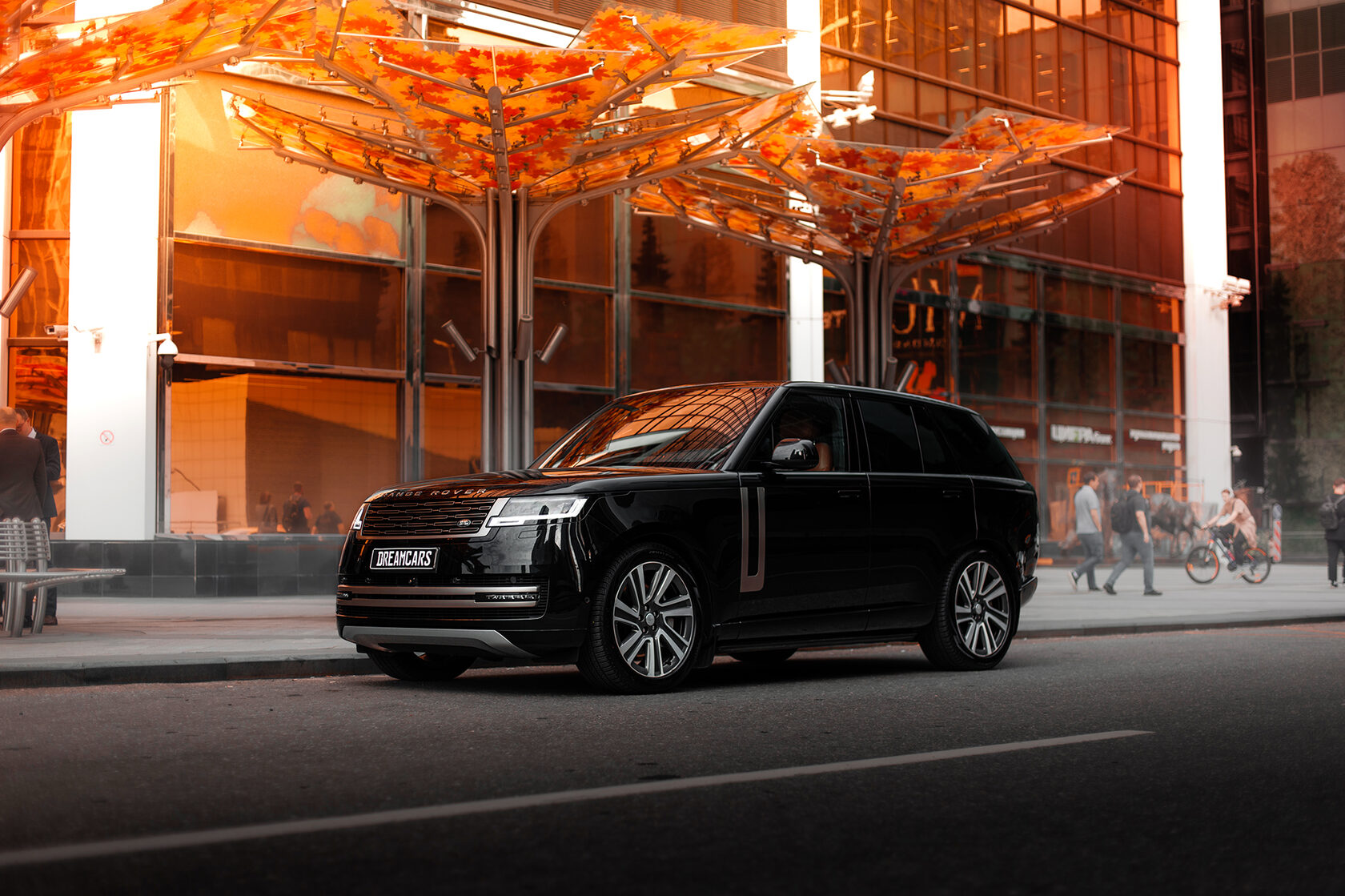 Аренда Land Rover Range Rover, 2023 в Москве, прокат Рендж Ровер c ...