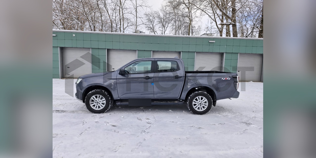 Фото ISUZU D-MAX № 2