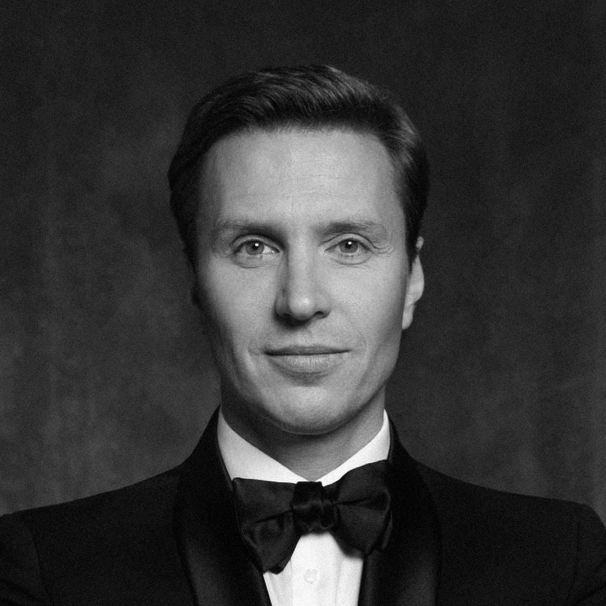 Александр Белов