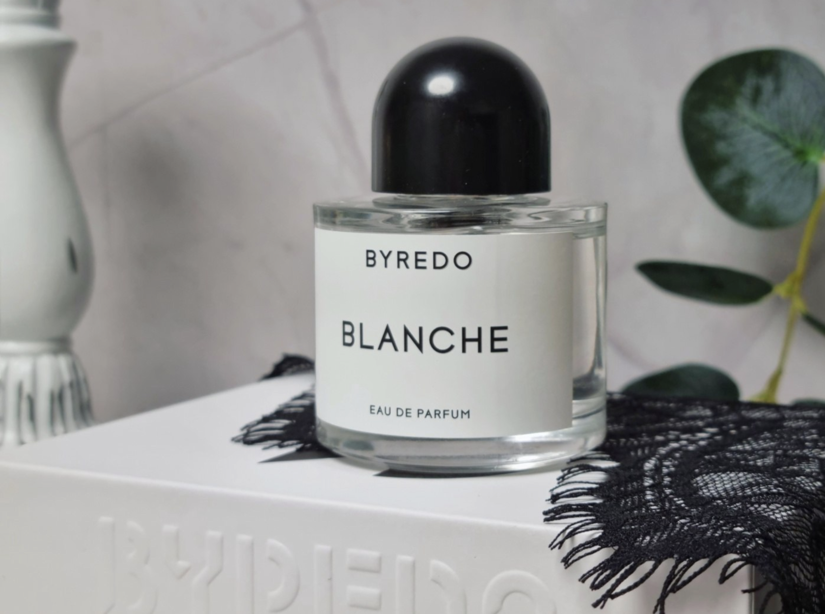 Байредо духи женские. Популярный аромат байредо. Парфюмерия байредо. Популярный аромат байредо. Byredo unnamed.