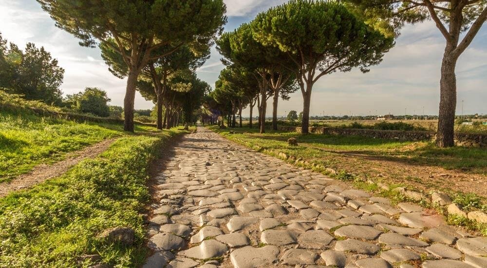 Аппиева дорога — древний римский маршрут для путешественников и военных