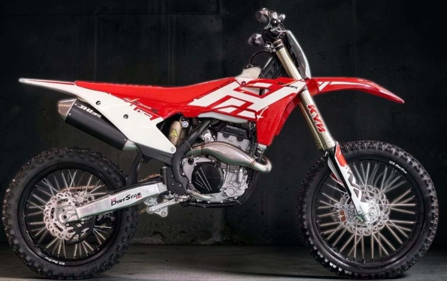 Китайский производитель  JHL дебютирует в МХ2 и MXGP
