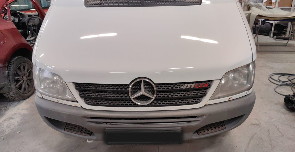 Mercedes Sprinter — кузовной ремонт и полная покраска