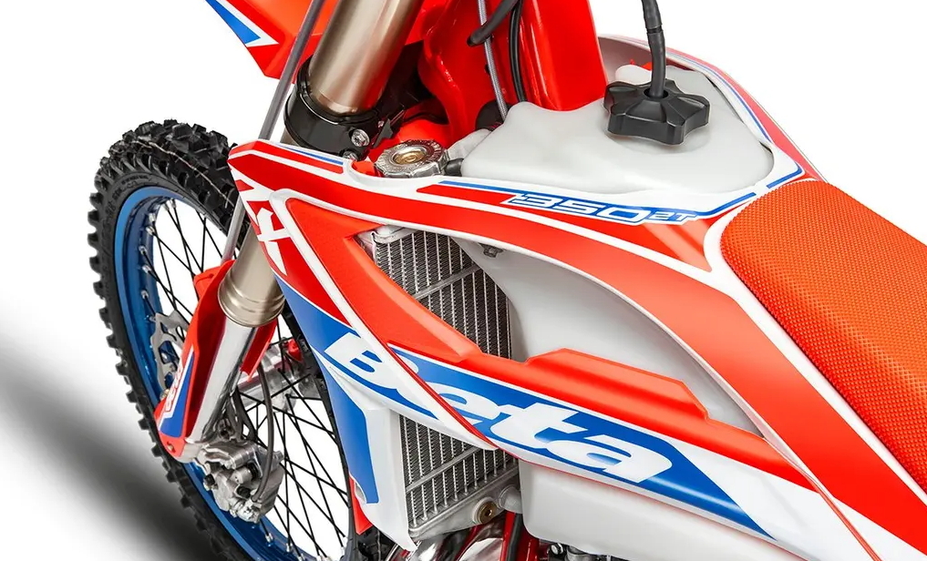 Модельный ряд Beta 2026 года. Новинка – 350-кубовая модель 2Т