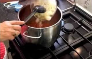 Приготовление салата из баклажанов с помидорами и болгарским перцем: шаг 4