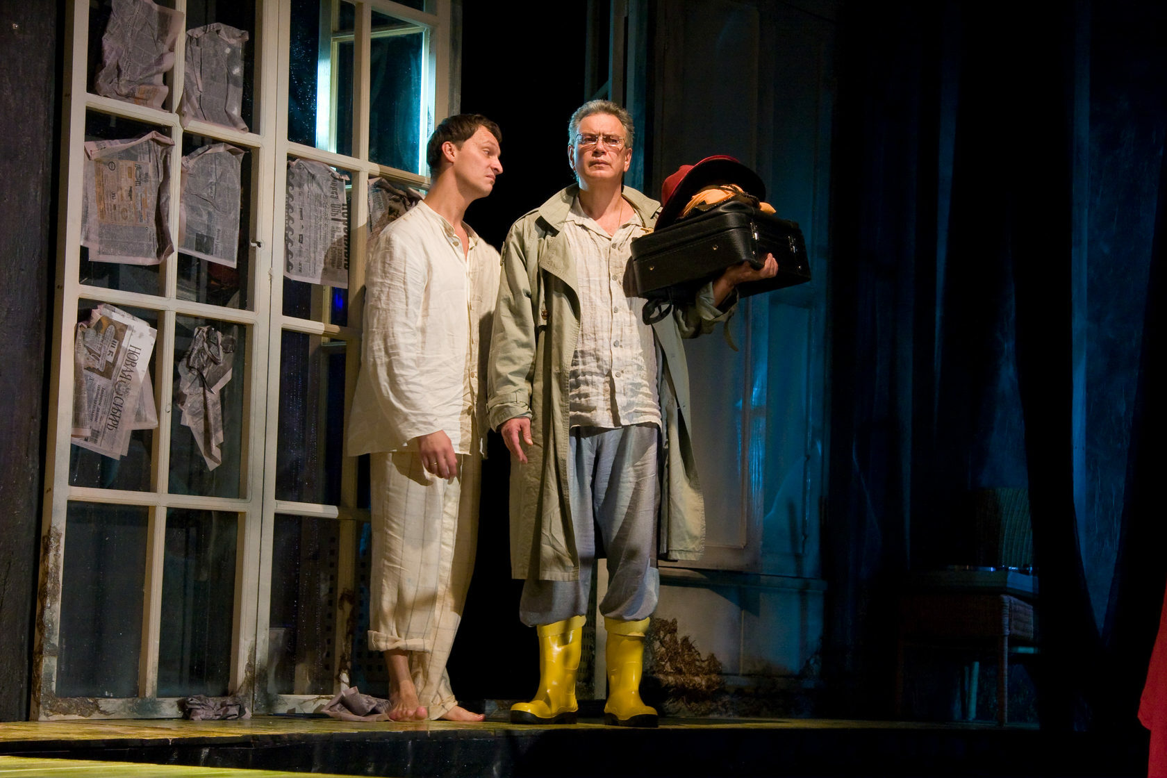 Слушать запись спектакля. Слушать запись спектакля. Поллианна спб театр снаружи. Слушать запись спектакля. Пластический спектакль shine.