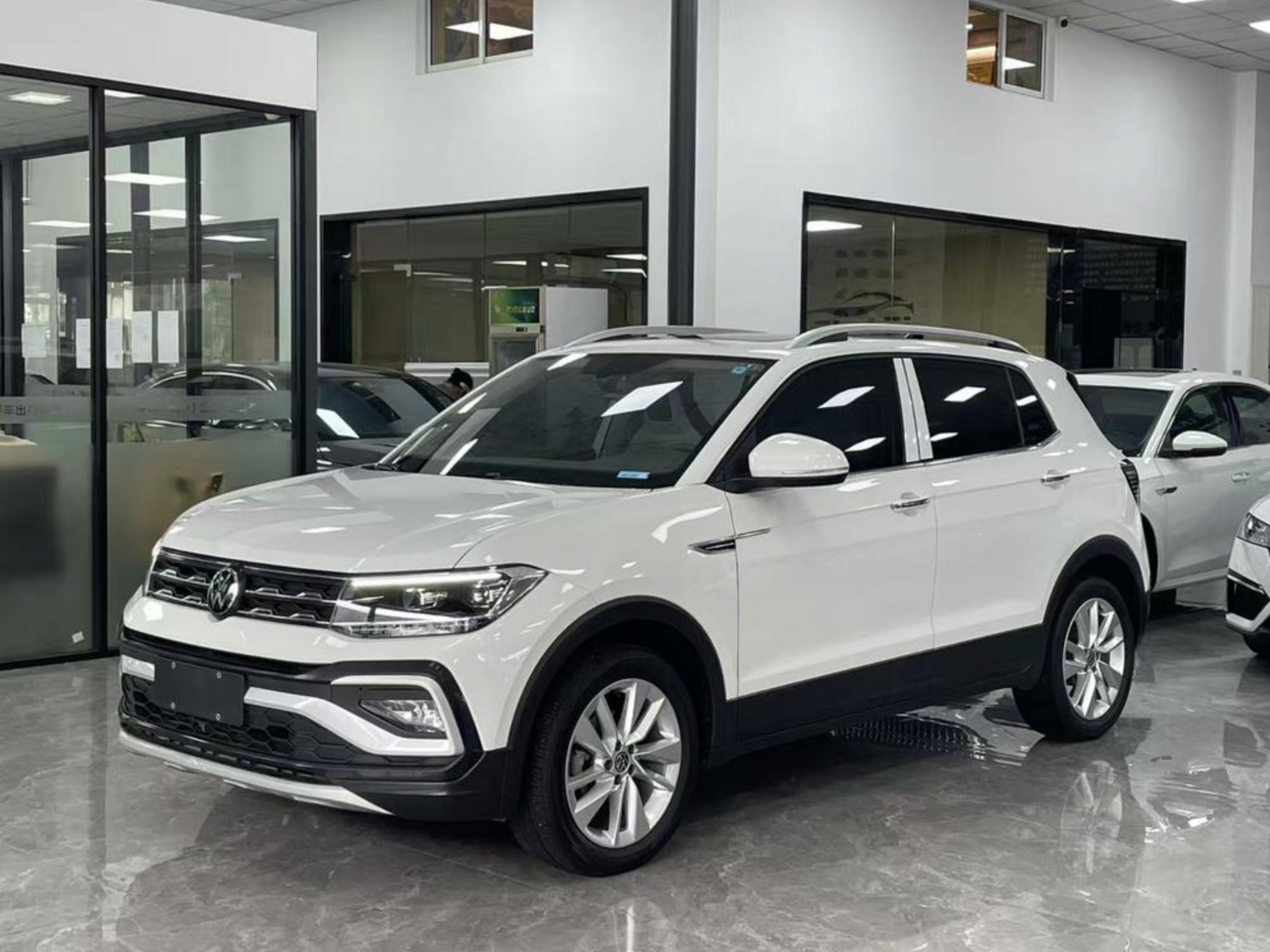 Volkswagen Tharu из Китая под заказ