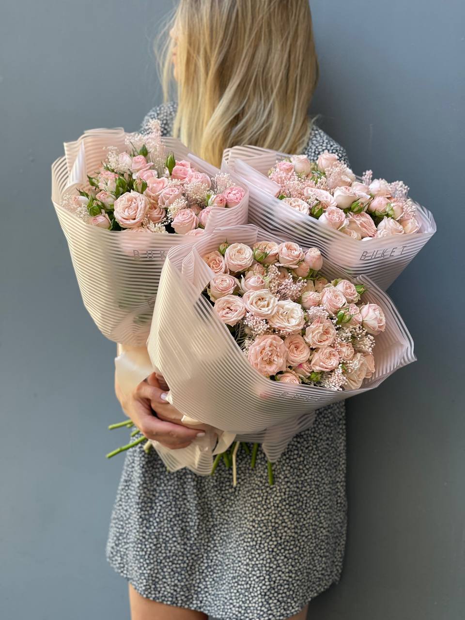 BUKET — Доставка цветов СПб | Букеты 2500-5000 руб.