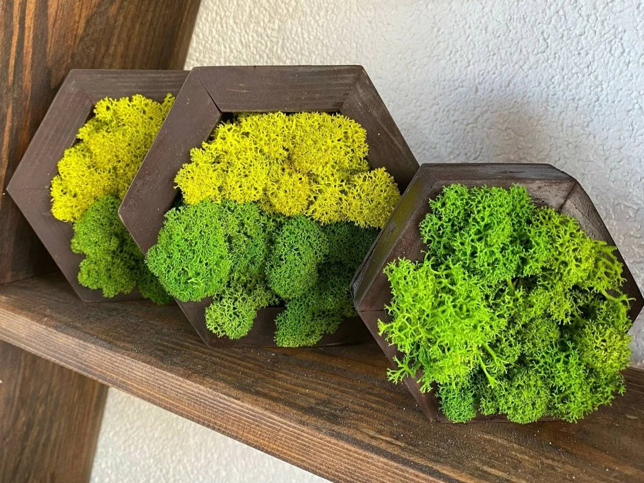 фото нанесения макияжа на лицо девушки 