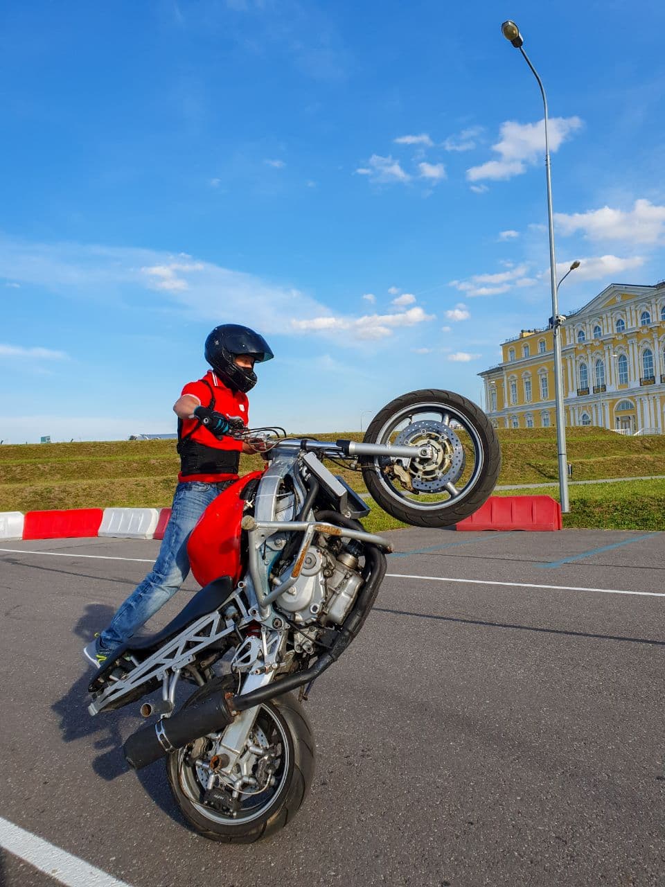 Курс «Стантрайдинг» — МОТОШКОЛА BIKELIKE