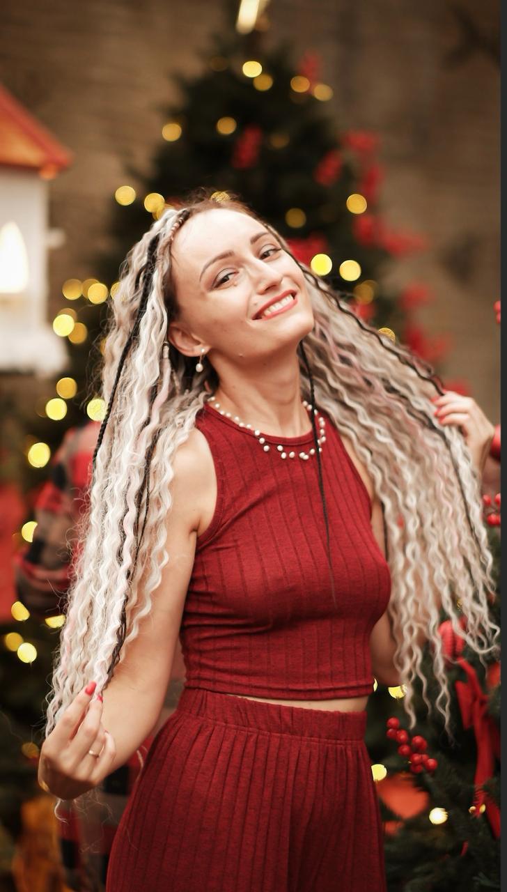 Ведущая Анна Глушко