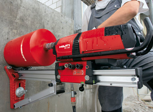 Установка для алмазного бурения