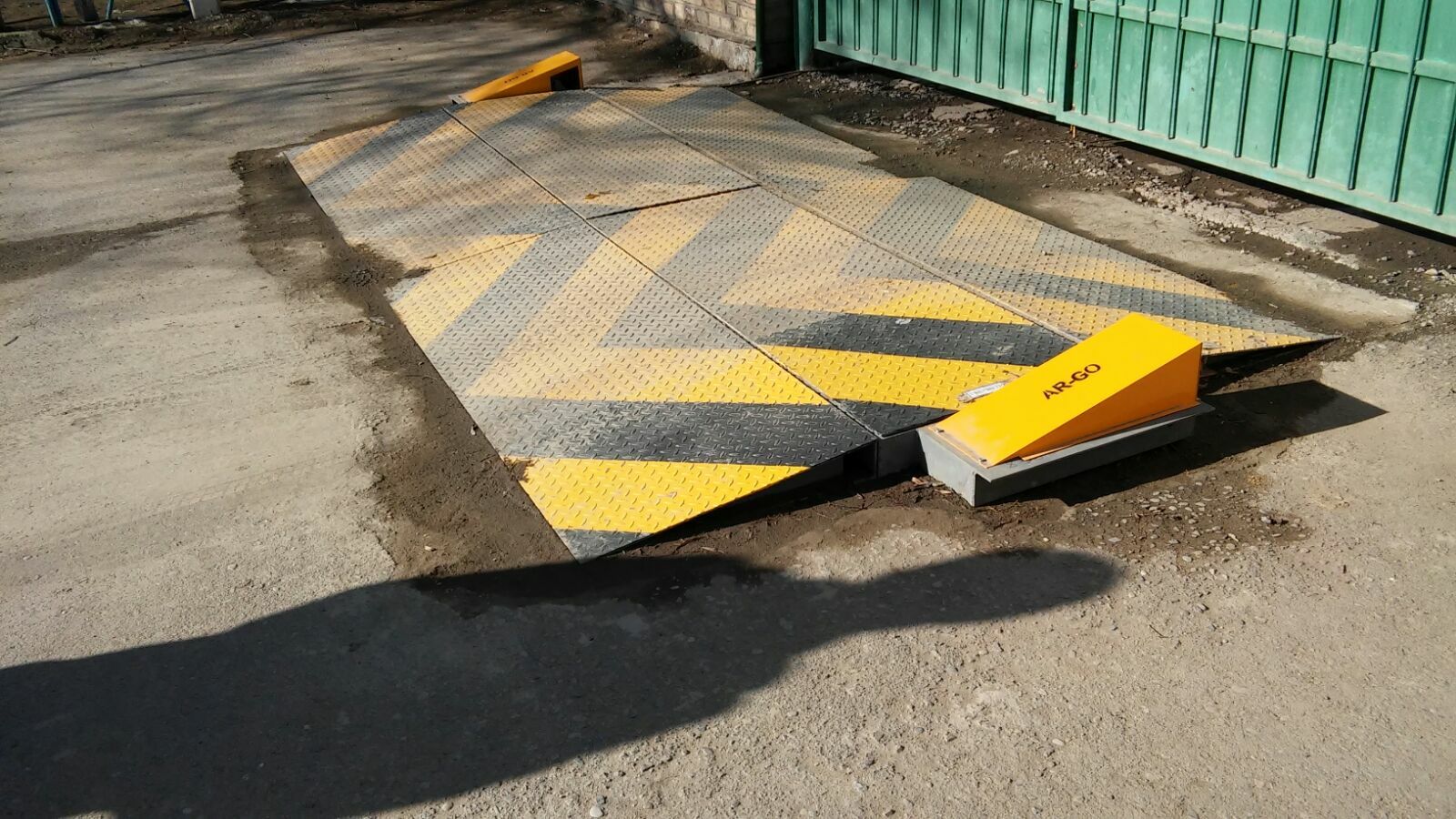 Электромеханический блокиратор акпп