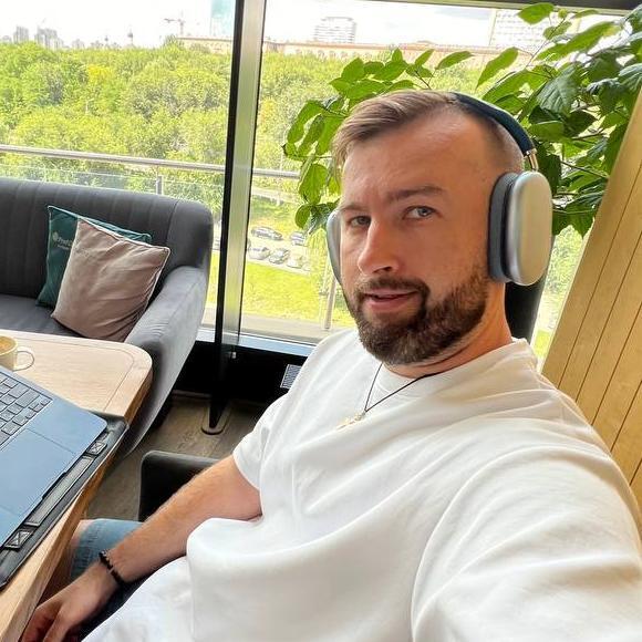 Илья Борщов, автор урока