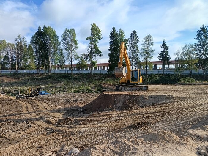 Гусеничный экскаватор LGCE E6150F