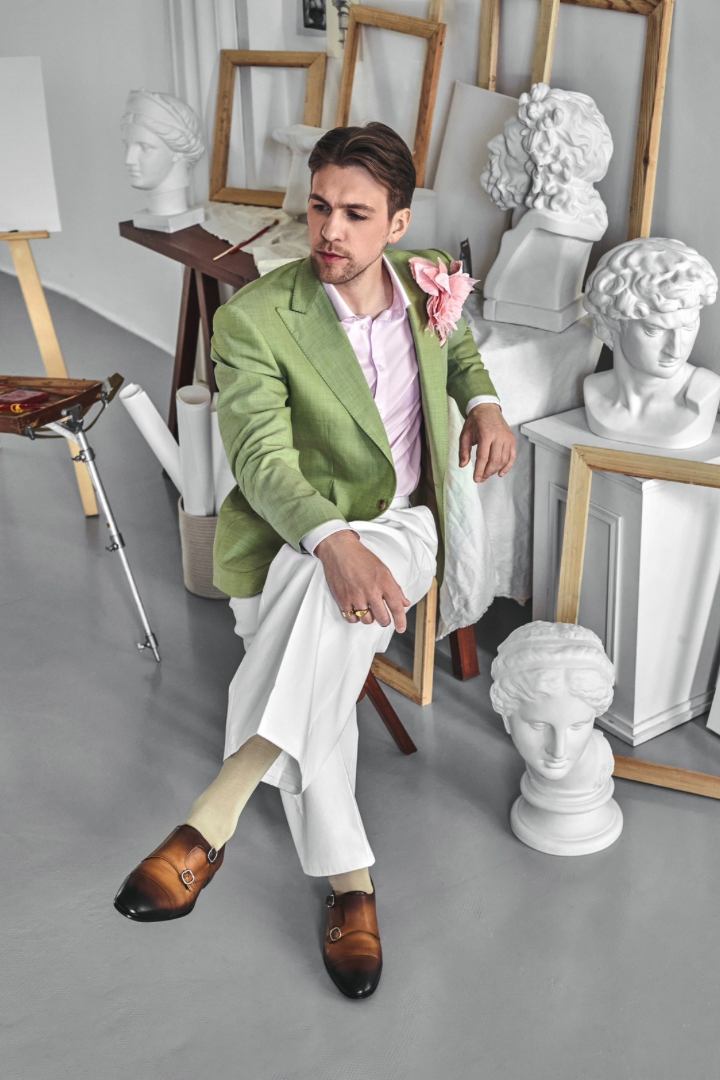 Ведущий публичных мероприятий Никита Анисимов