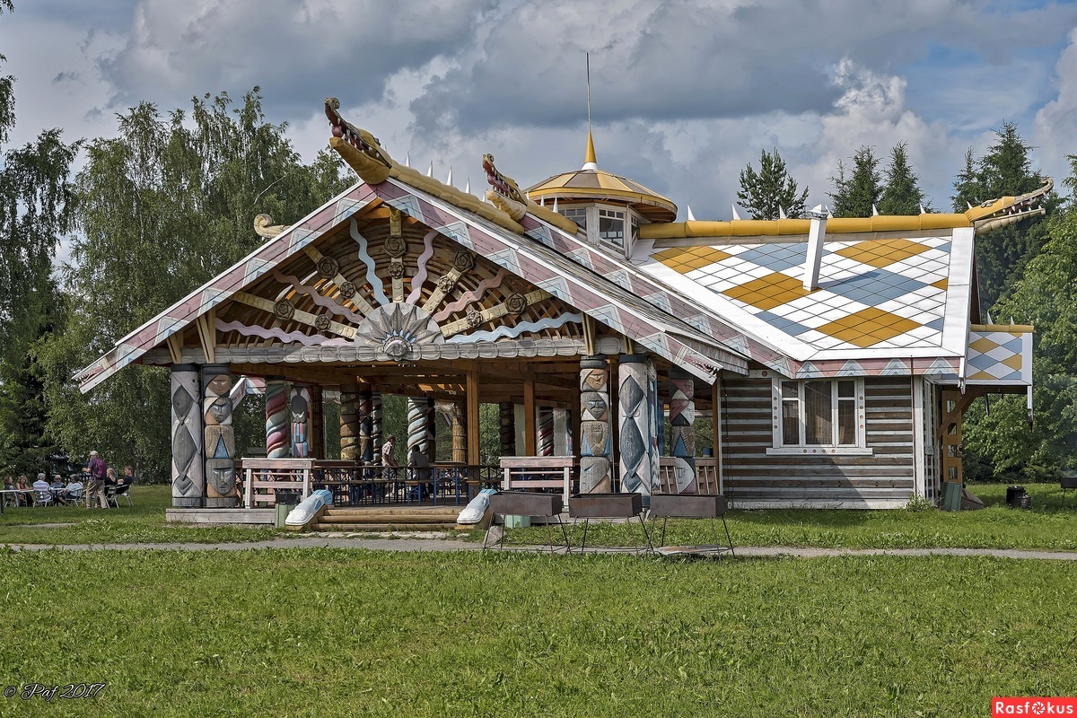 Экскурсия по Ленинградской области из Санкт-Петербурга