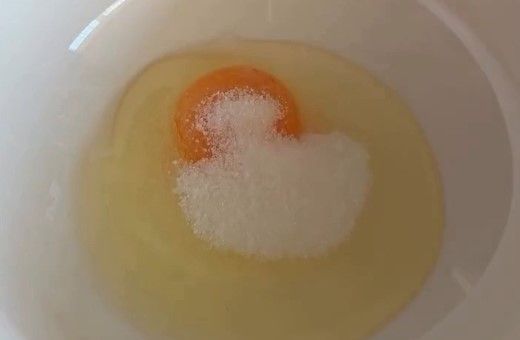 Приготовление блинов с маком на молоке: шаг 2