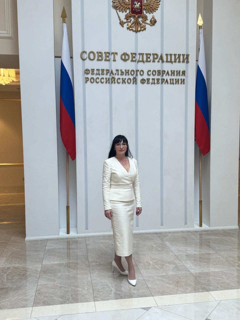 AICCMP主席Evgeniya Zinovieva在圆桌会议上&amp;quot;女性创业是一种社会责任！ 企业和政府在新条件下的互动&amp;quot;