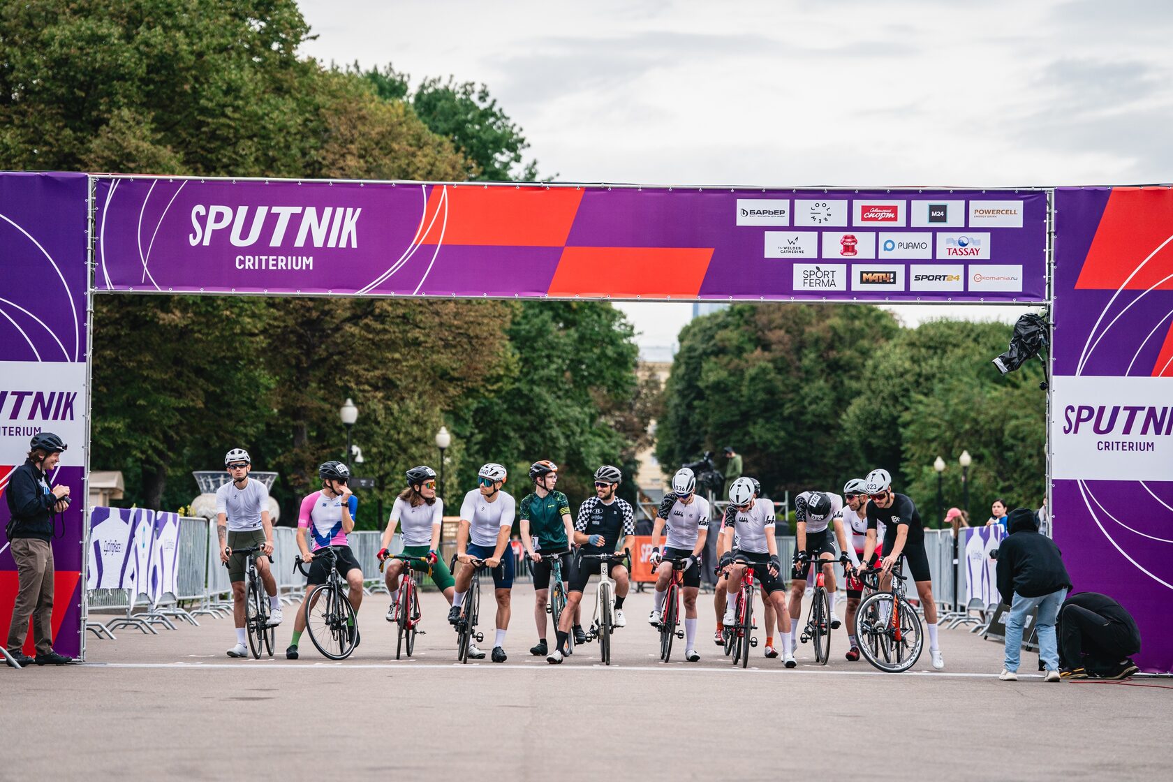 Велоклуб LeonBikeRacing. Совместные кэмпы, заезды и соревнования