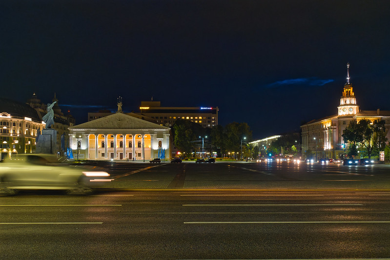Воронеж ночной город огни движение