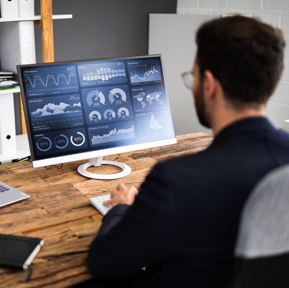 Как отсутствие точных данных по ключевым показателям превращает управление стратегическими целями в игру вслепую