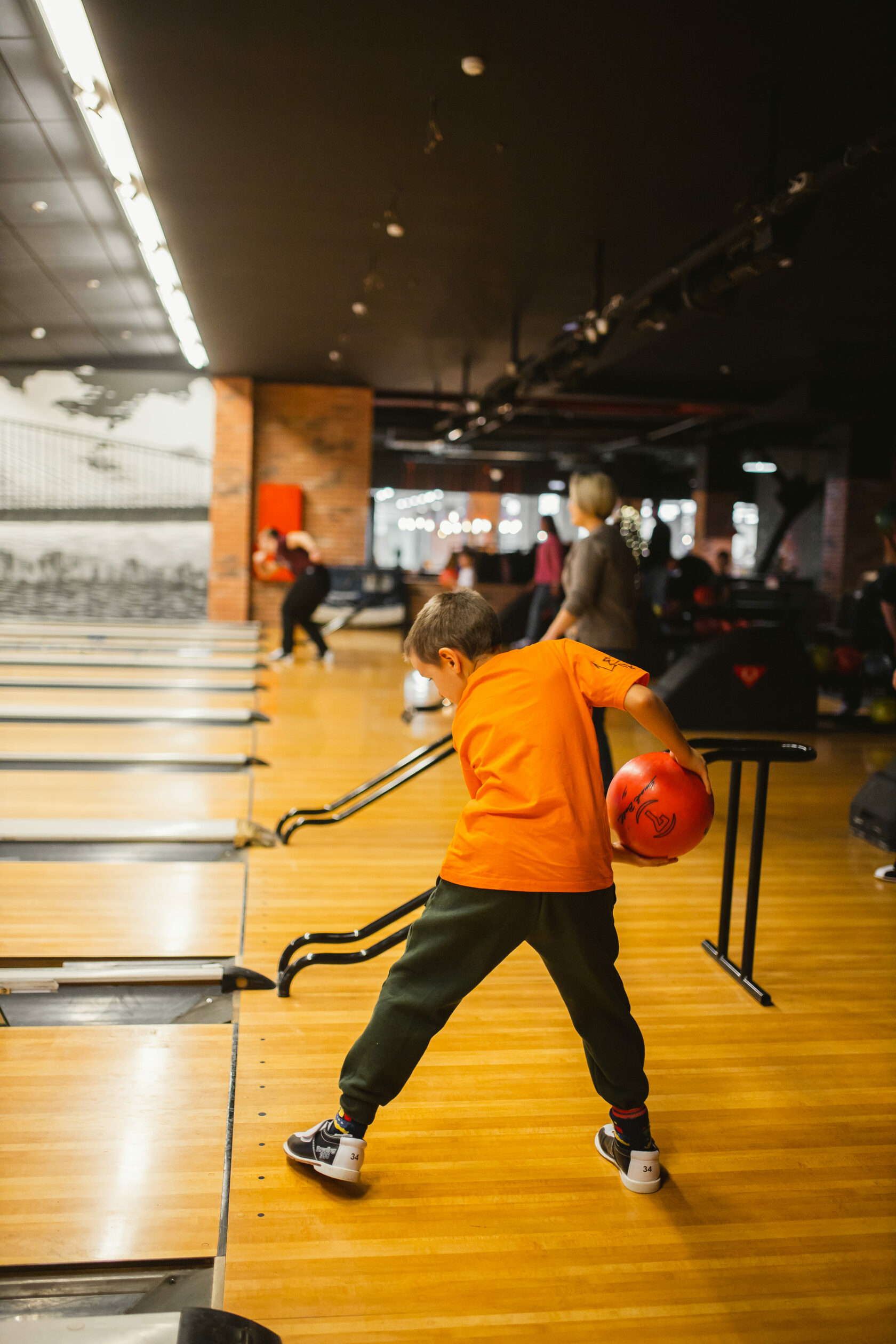 Brooklyn Bowl - сеть боулинг-ресторанов в Ижевске