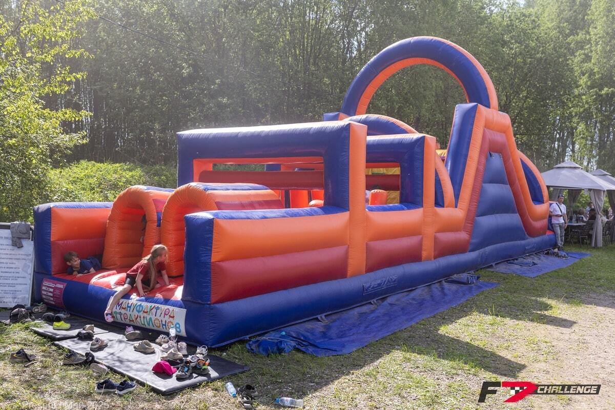 Аренда батута Полоса препятствий