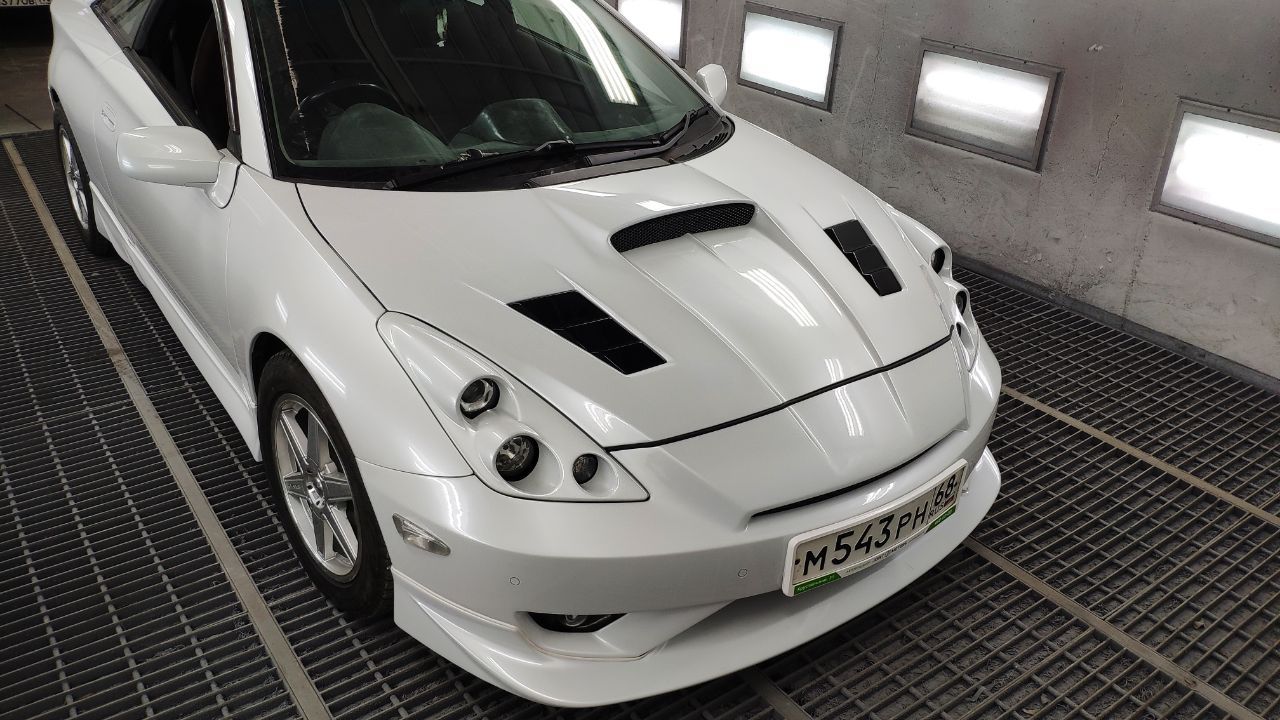 Покраска Toyota Celica в цвет Carrara White Pearl