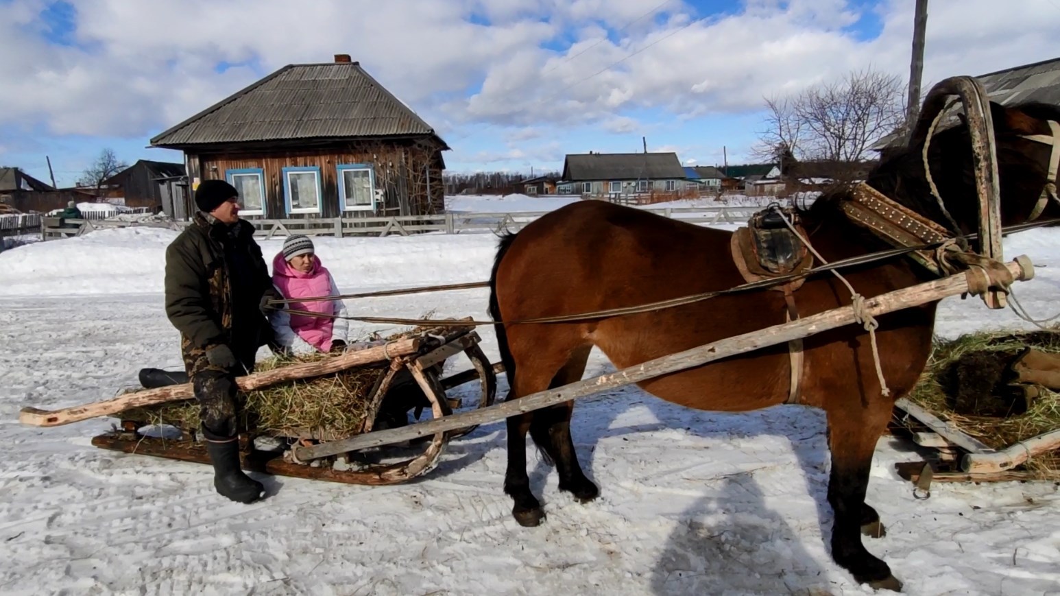 Погода в кетском. Острог Кетск. Скульптура лодка Нарым. Город Кетск Томская область. Поселок Кетский Красноярский край Пировский район.