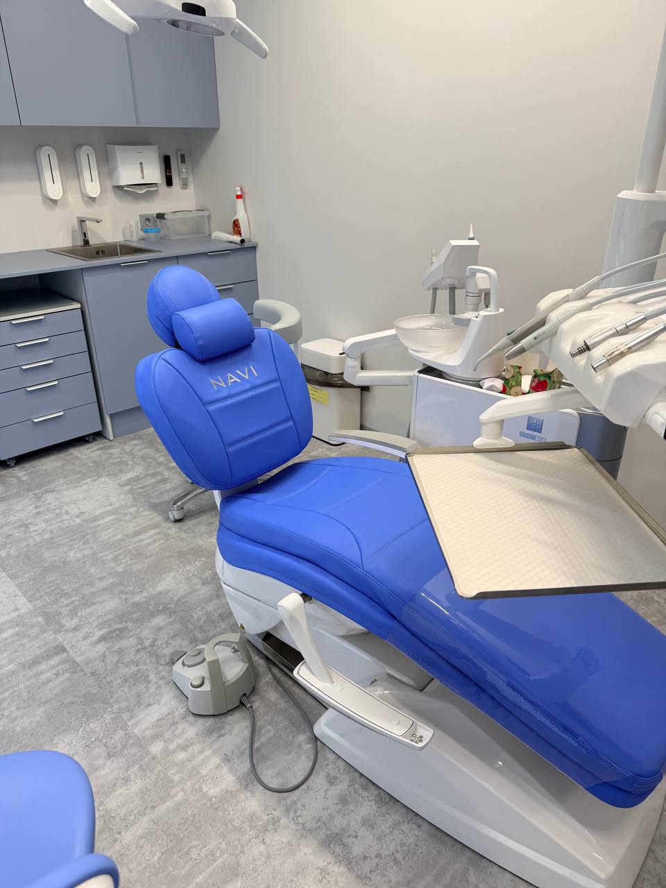 Матрас Topper Med Exclusive на стоматологической установке Stern Weber в Navi Clinic, Санкт-Петербург