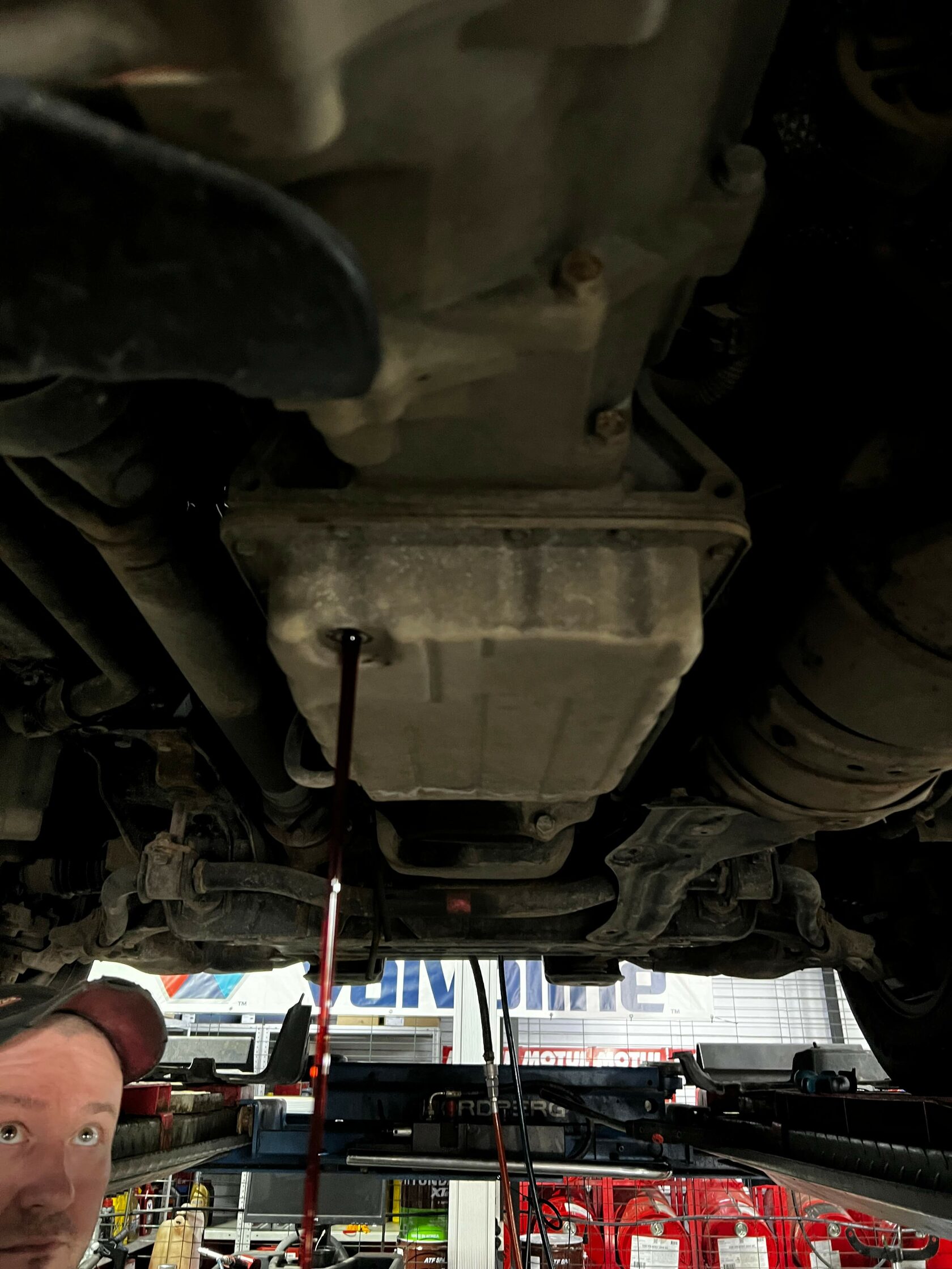 Слив масла из АКПП Toyota