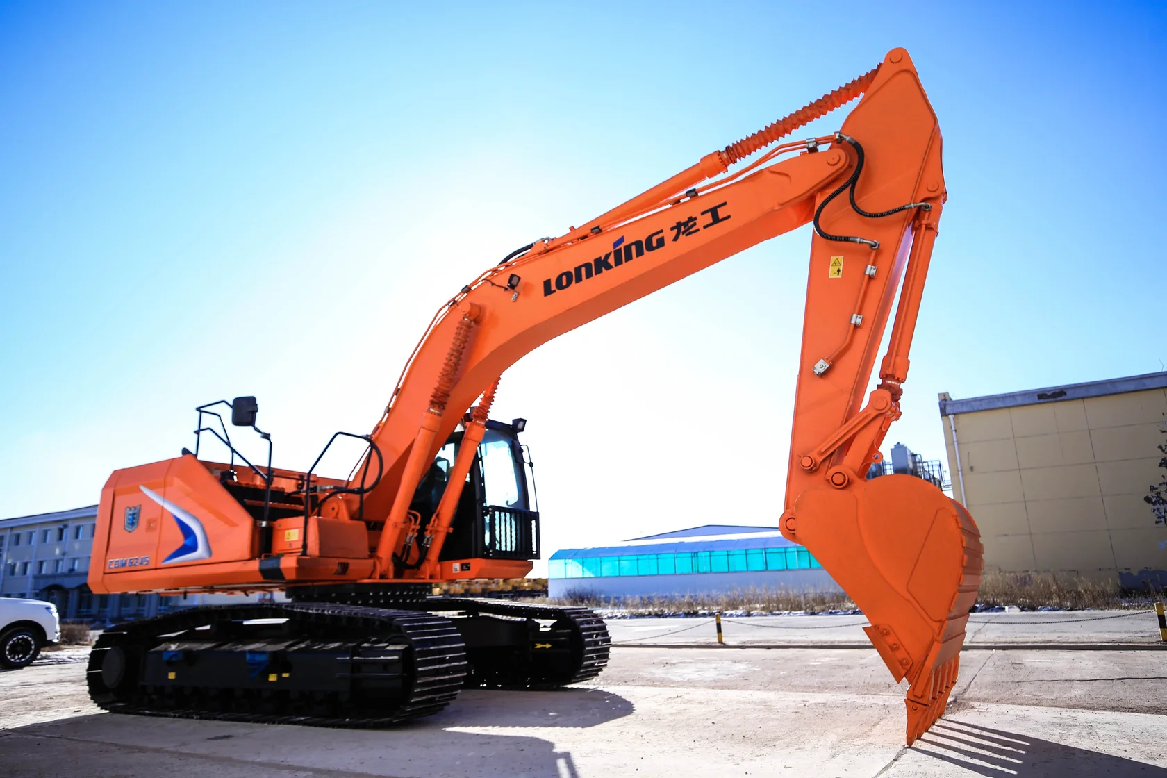 Гусеничный экскаватор LONKING CDM 6245