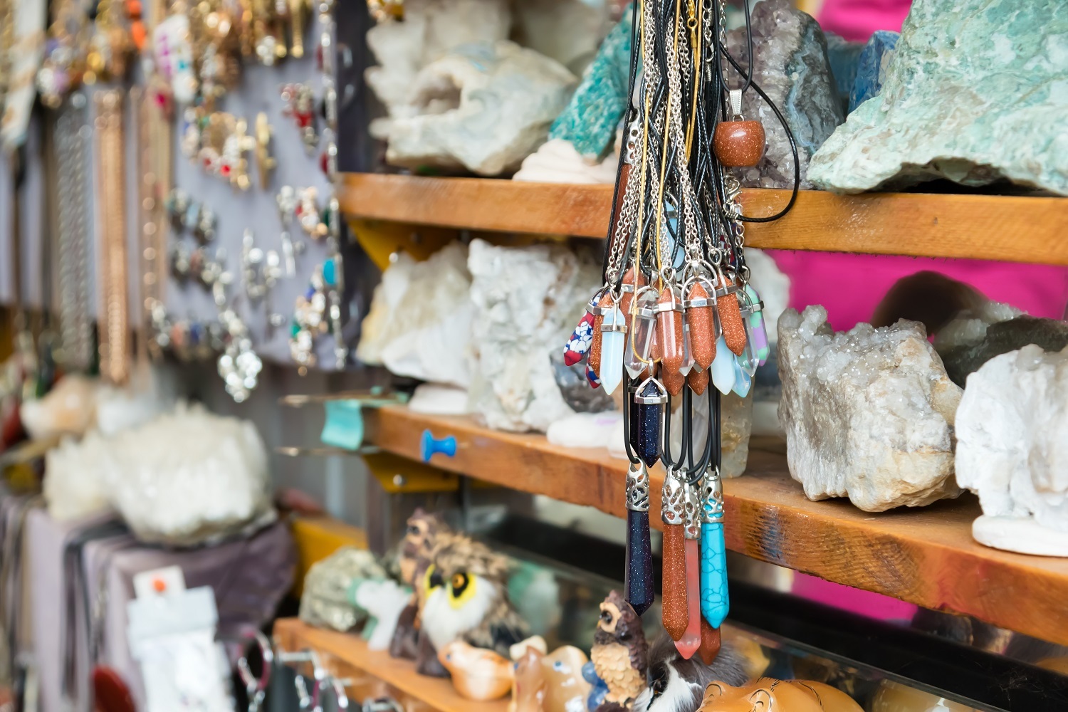 турецкие сувениры. хранение вещей новорожденного в комоде. вещи в комоде для новорожденных. голландские сувениры. привезти в порядок.