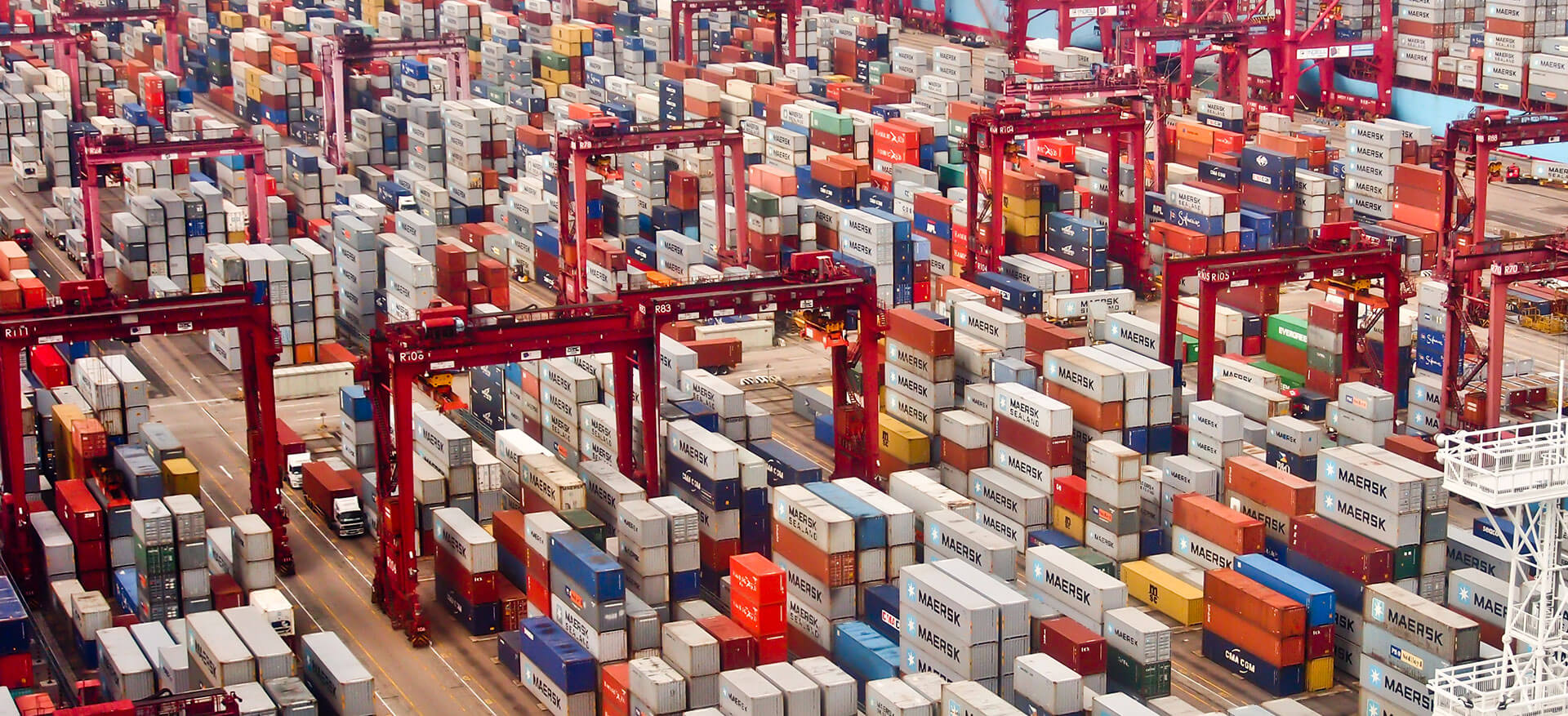 Поставка китайских товаров. Поставка китайских товаров. Карго товар из китая. Склад продуктов. Поставка китайских товаров.