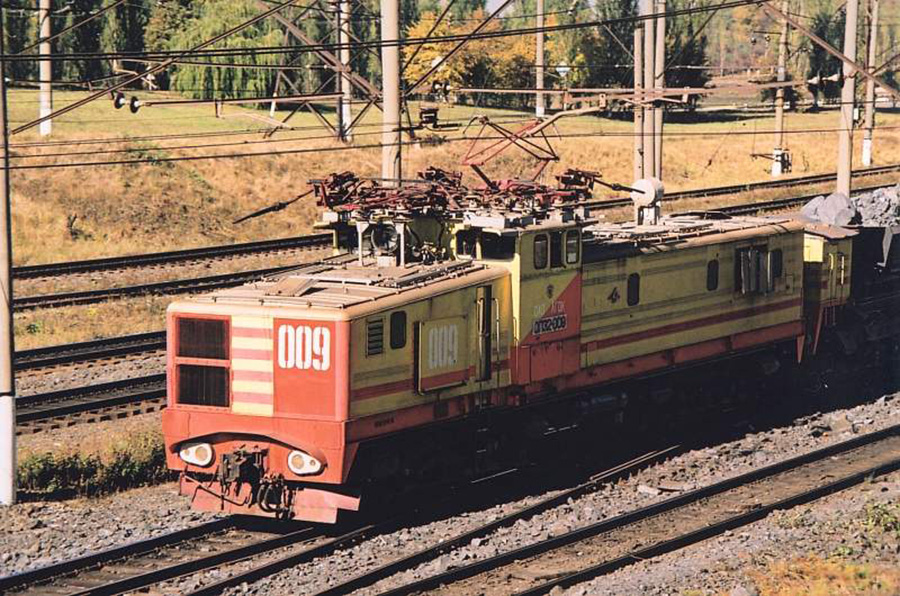 Тяговый агрегат ОПЭ2